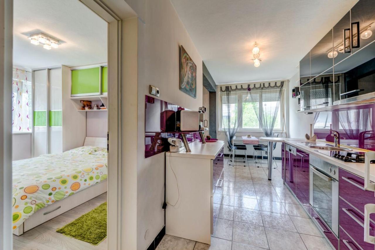 Cool Cozy Apartment スプリト エクステリア 写真